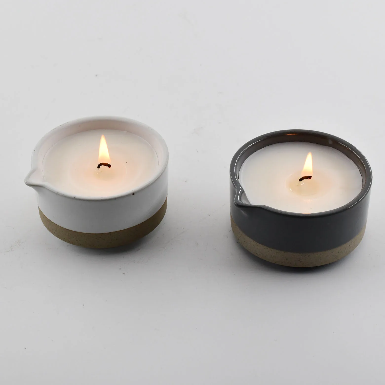 Customized Small Ceramic Candle Jar Pouring Spout Jars Candle Frosted