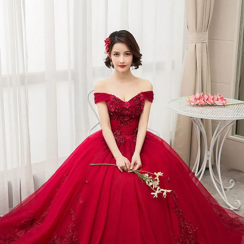 2019 New Off The Shoulder Luxury Lace Party Vintage Quinceanera Dresses 4 Colors Quinceanera Gown