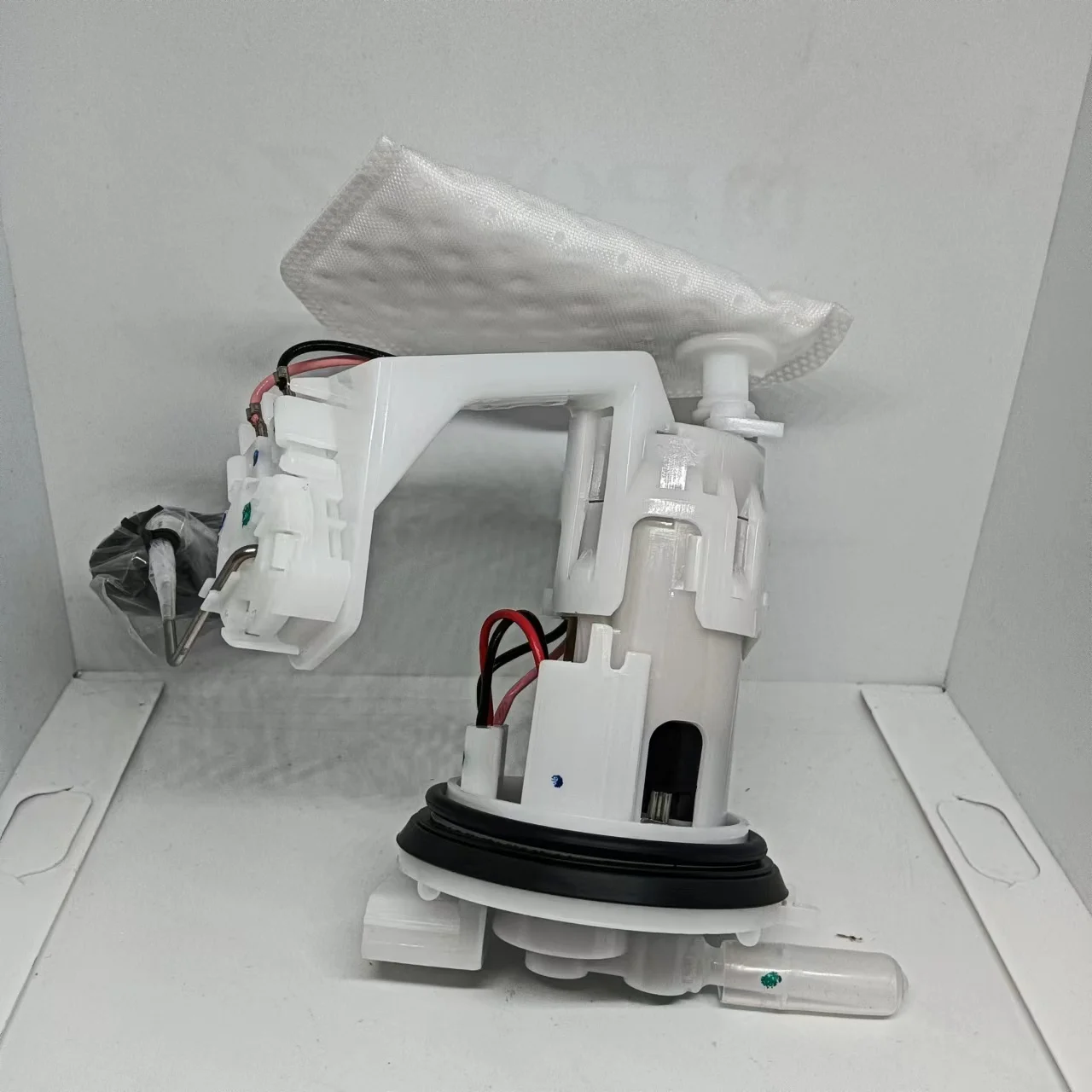 Hot Selling Motorcycle Fuel Pump Assembly Oe 16800gglj00 Motorcycle