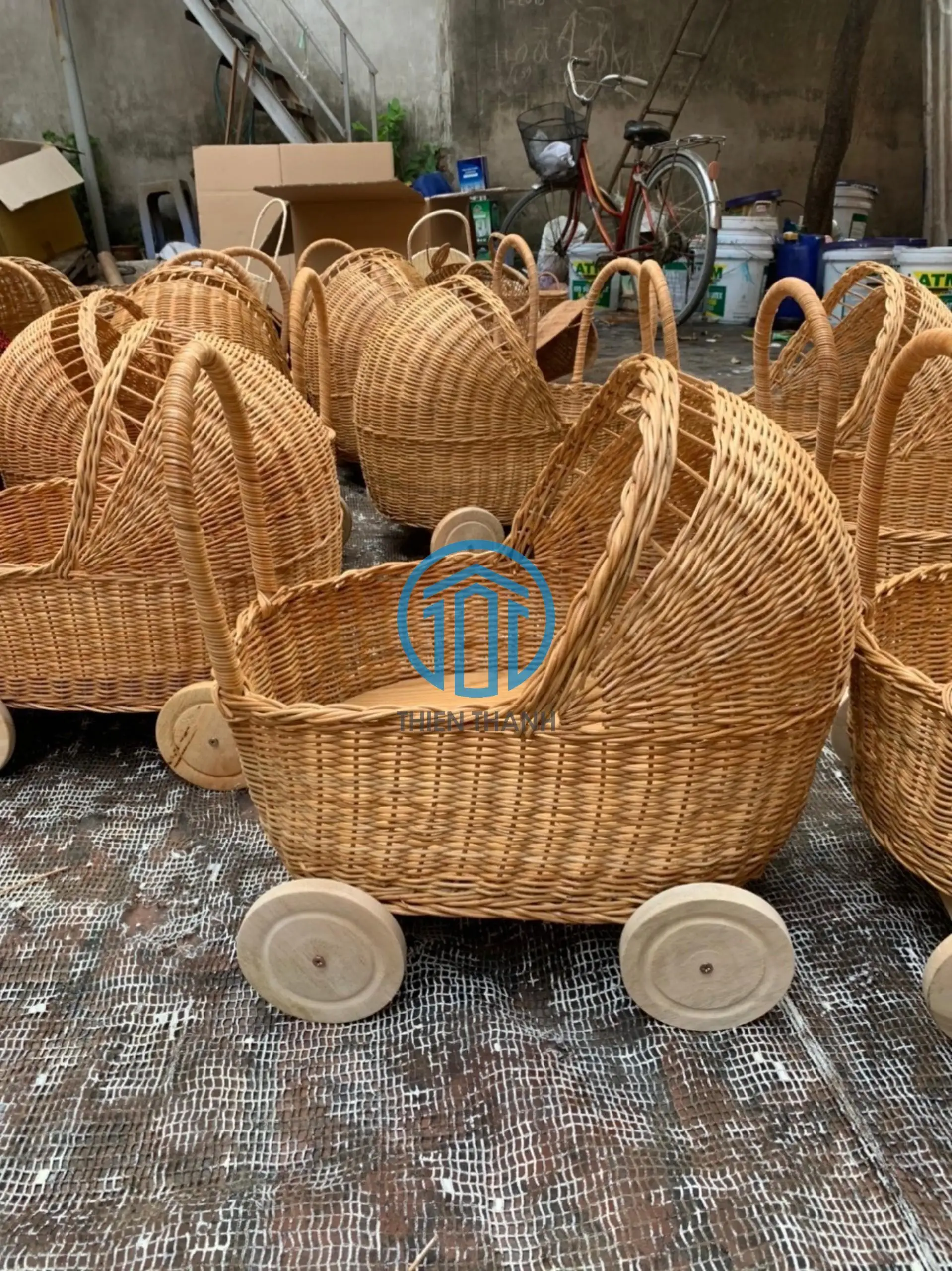 Pram Material High Quality Handmade Rattan Scalloped Baby Stroller Wicker Kid Pram ...