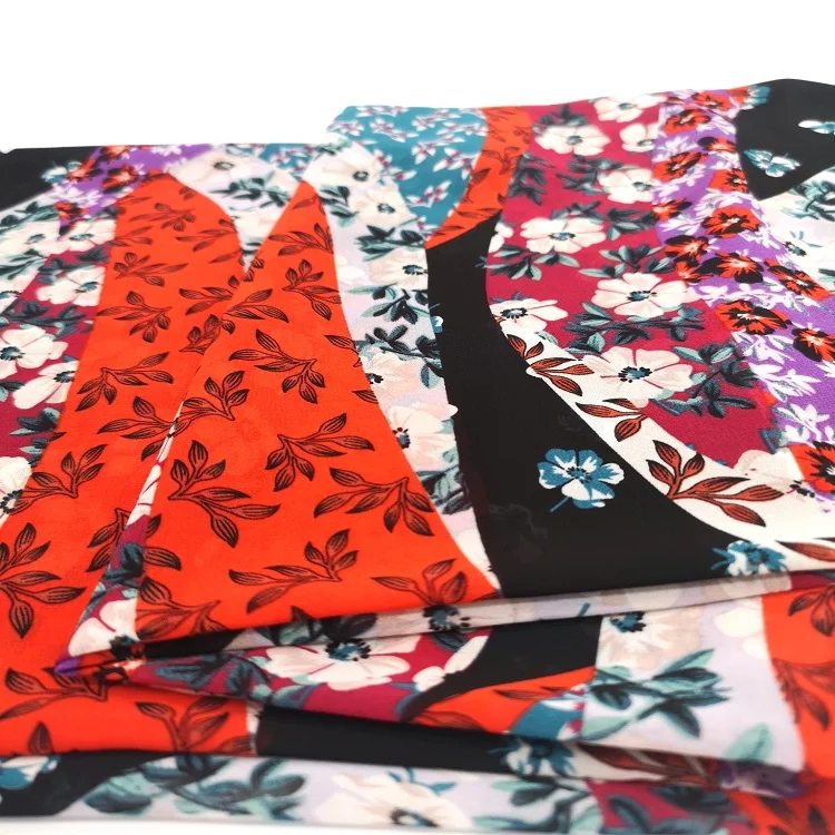 
BABY DOLL PRINT STITCHING FLORAL PATTERN SOFT LIGHT CHIFFON POLYESTER WOVEN FABRIC 11Y20071668 DESIGN 