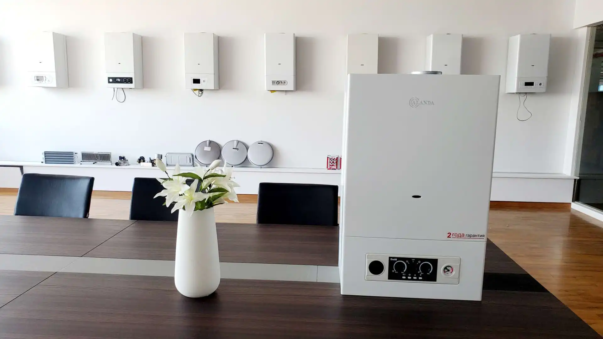 Hung Gas Boiler, Wall, 24KW - detail 4