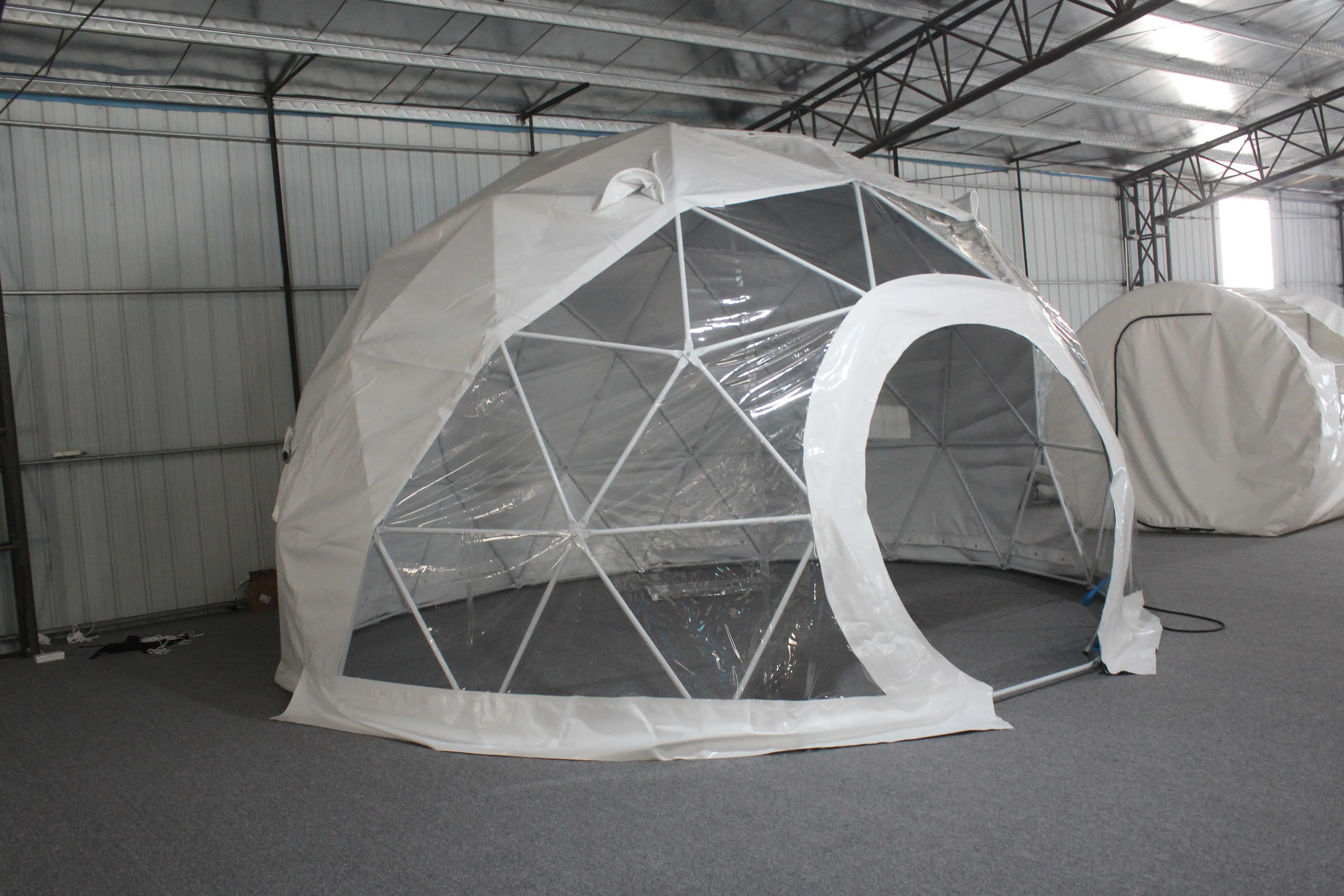 经济型新款酒店广告测地金属框架透明圆顶帐篷