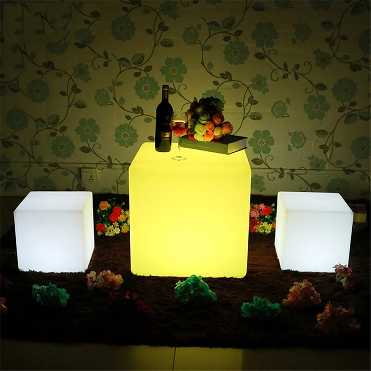 led cube.jpg