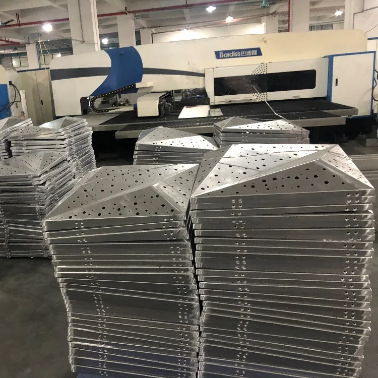 pounching machine.jpg