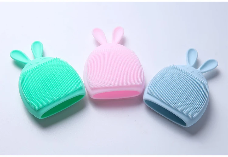 facial cleaning brush