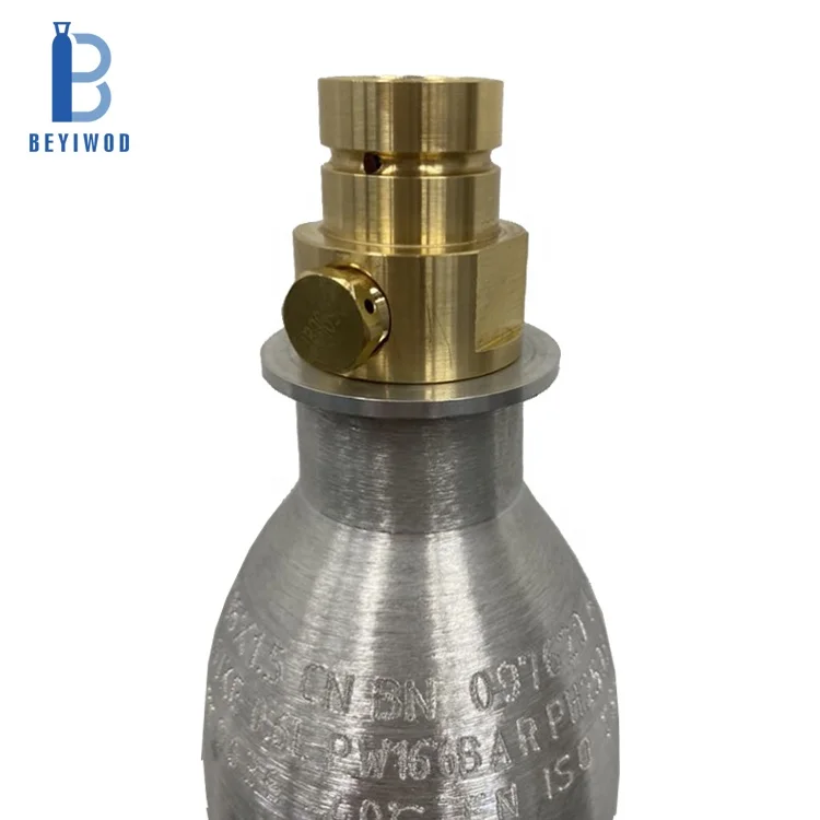 product quick connect valve connected to 06l 425g co2 gas cylinders used for sparkling soda water machine terra duo art-0
