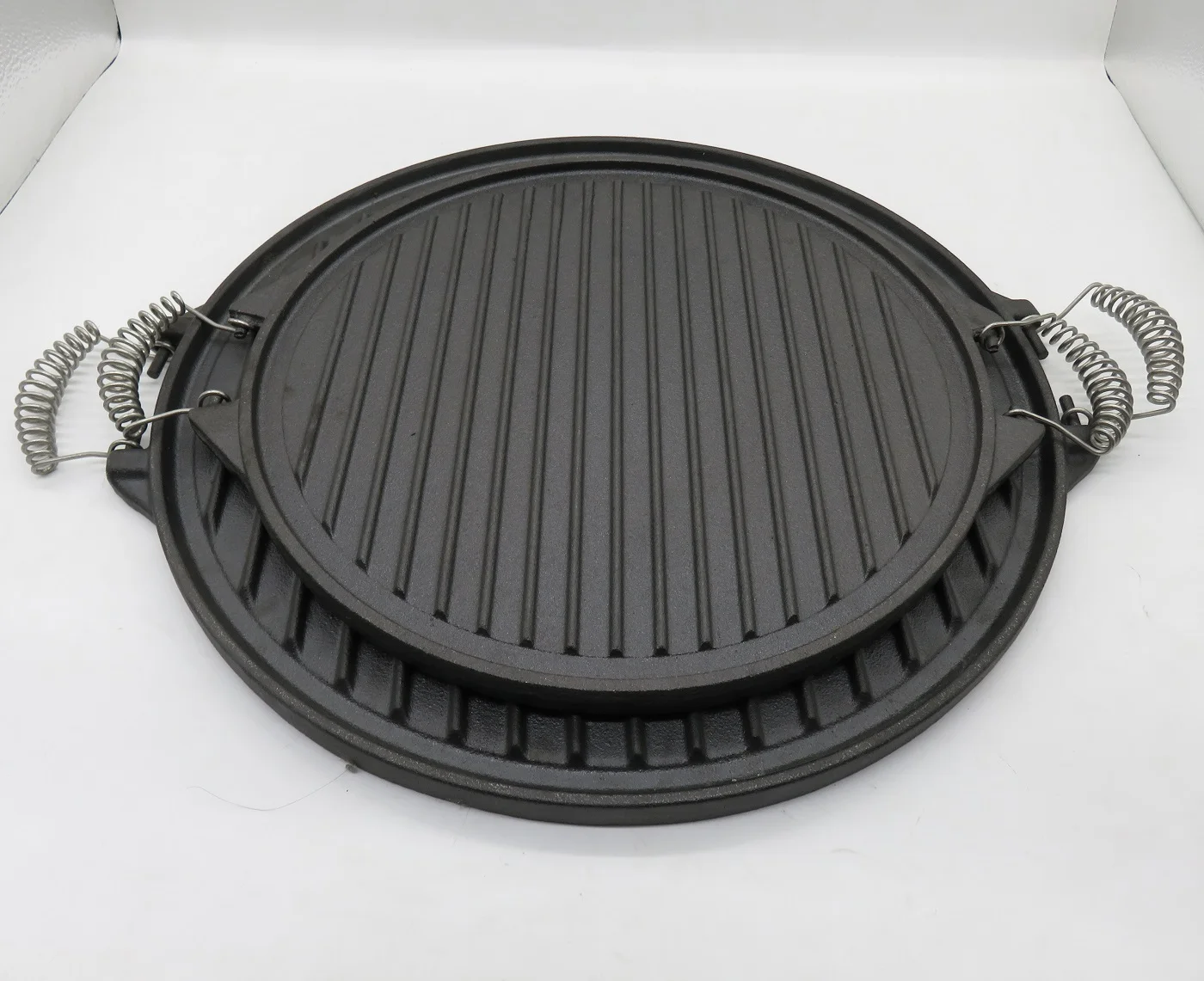 450 Round Cast Iron Pan Plate For Camping With 44cm And 35cm Legs To Korea Buy Korea Camping
