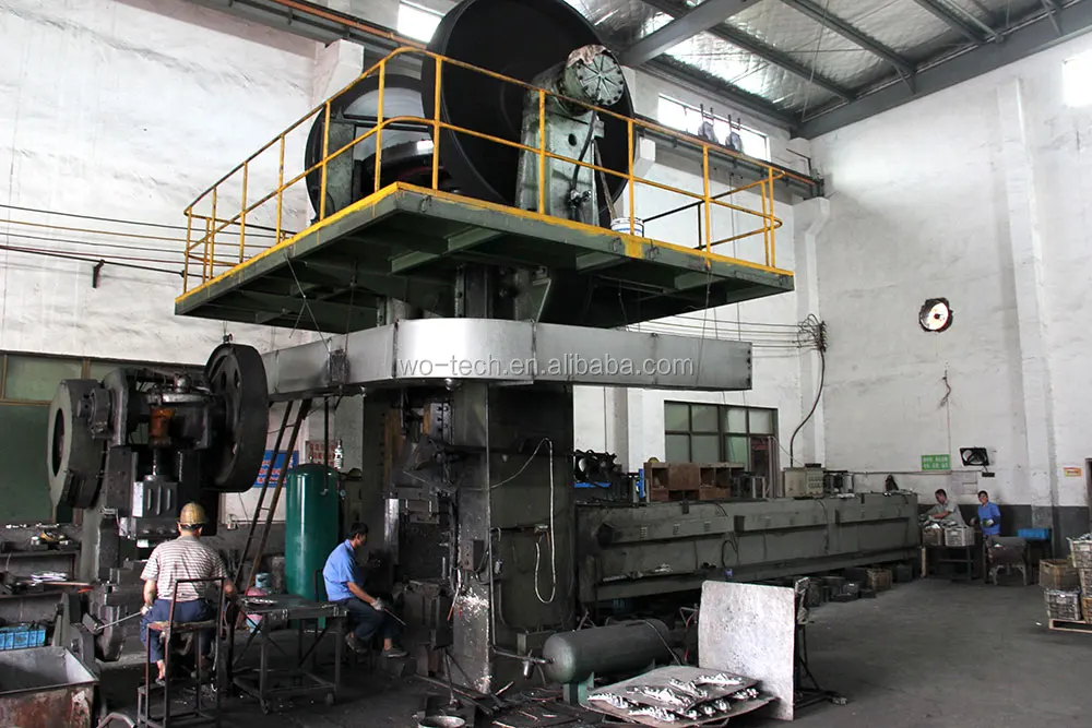 1000 T forging line