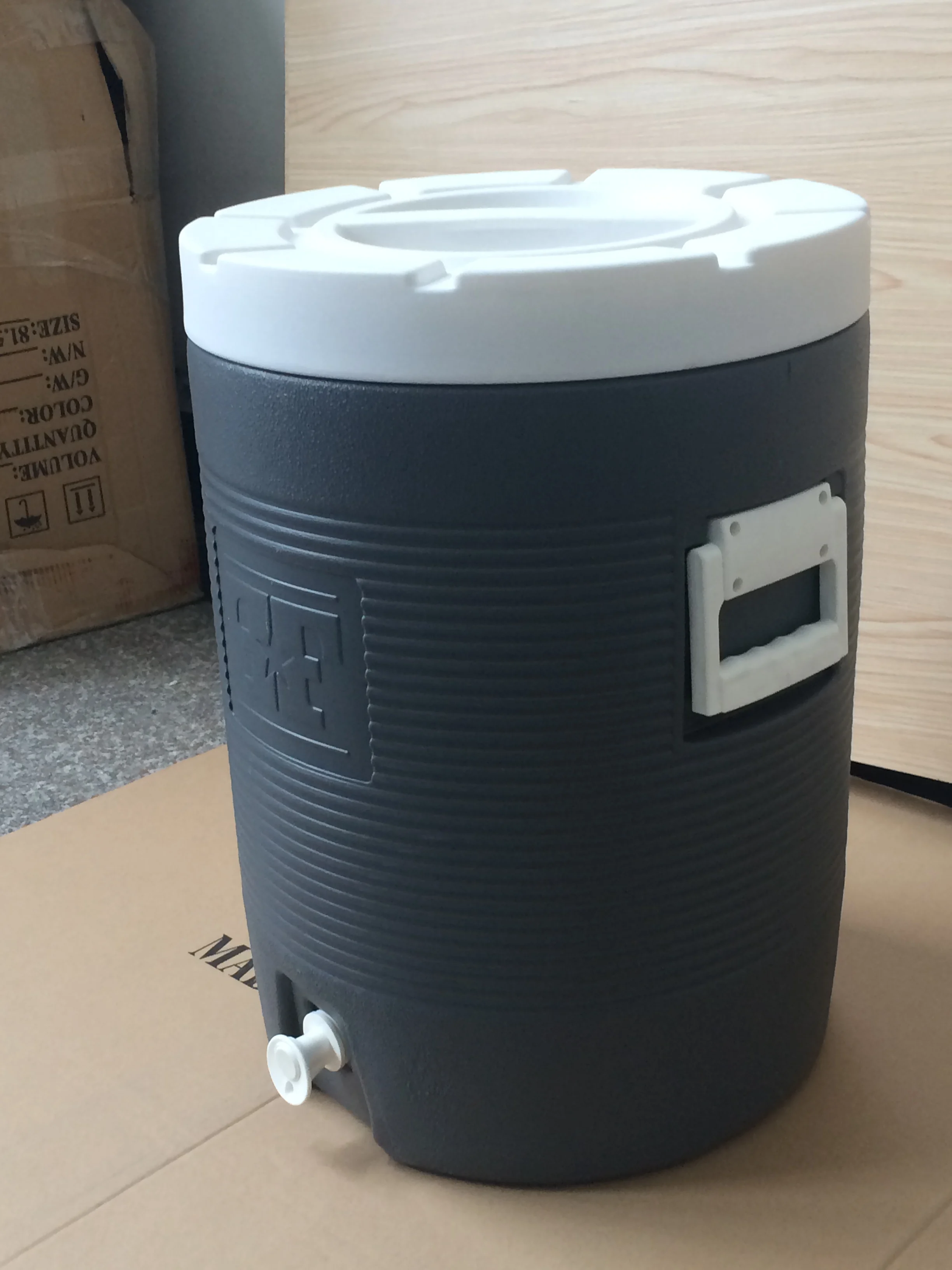 Keyang Pu Insulated 10 Gallon Water Cooler Jug - Buy 10 Gallon Cooler