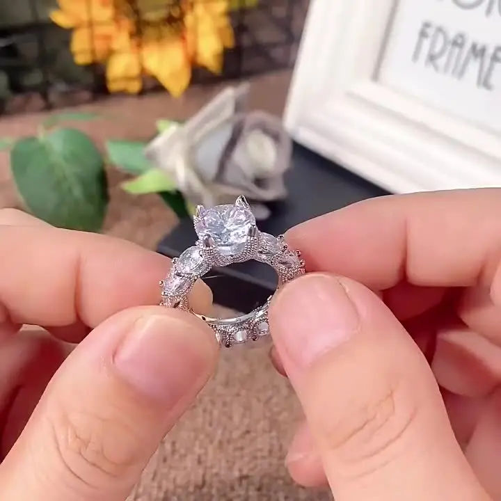 Bling Iced Out Zircon CZ Wedding Ring Sparkling Cubic Zirconia