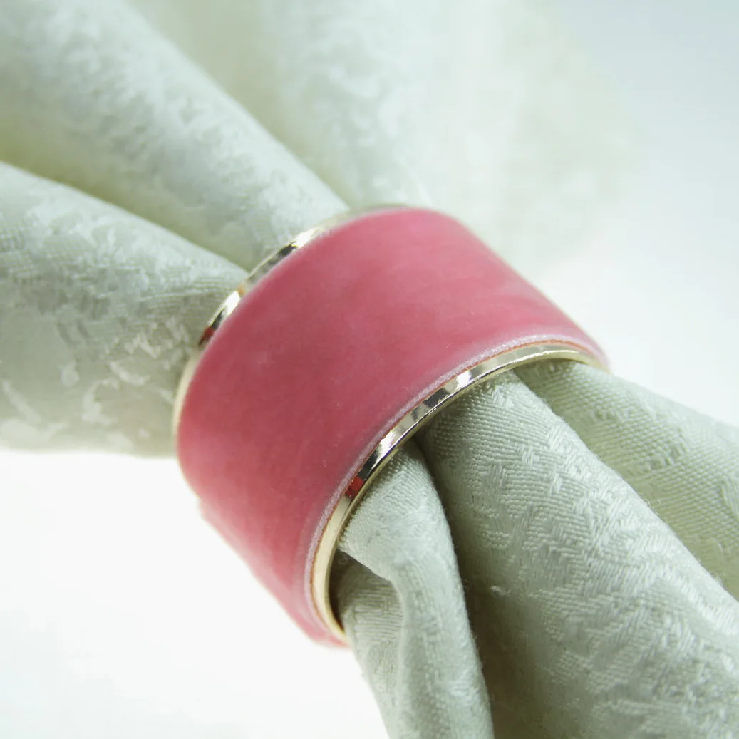 Cheap Bulk Metal Napkin Ring With Velvet For Wedding With High Quality