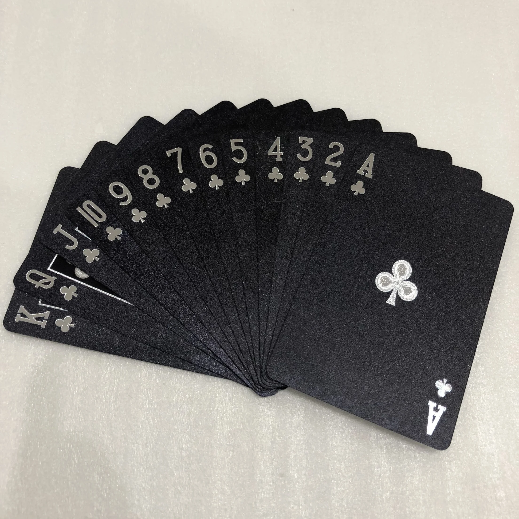 批发高品质防水塑料扑克牌礼品pvc黑色扑克牌