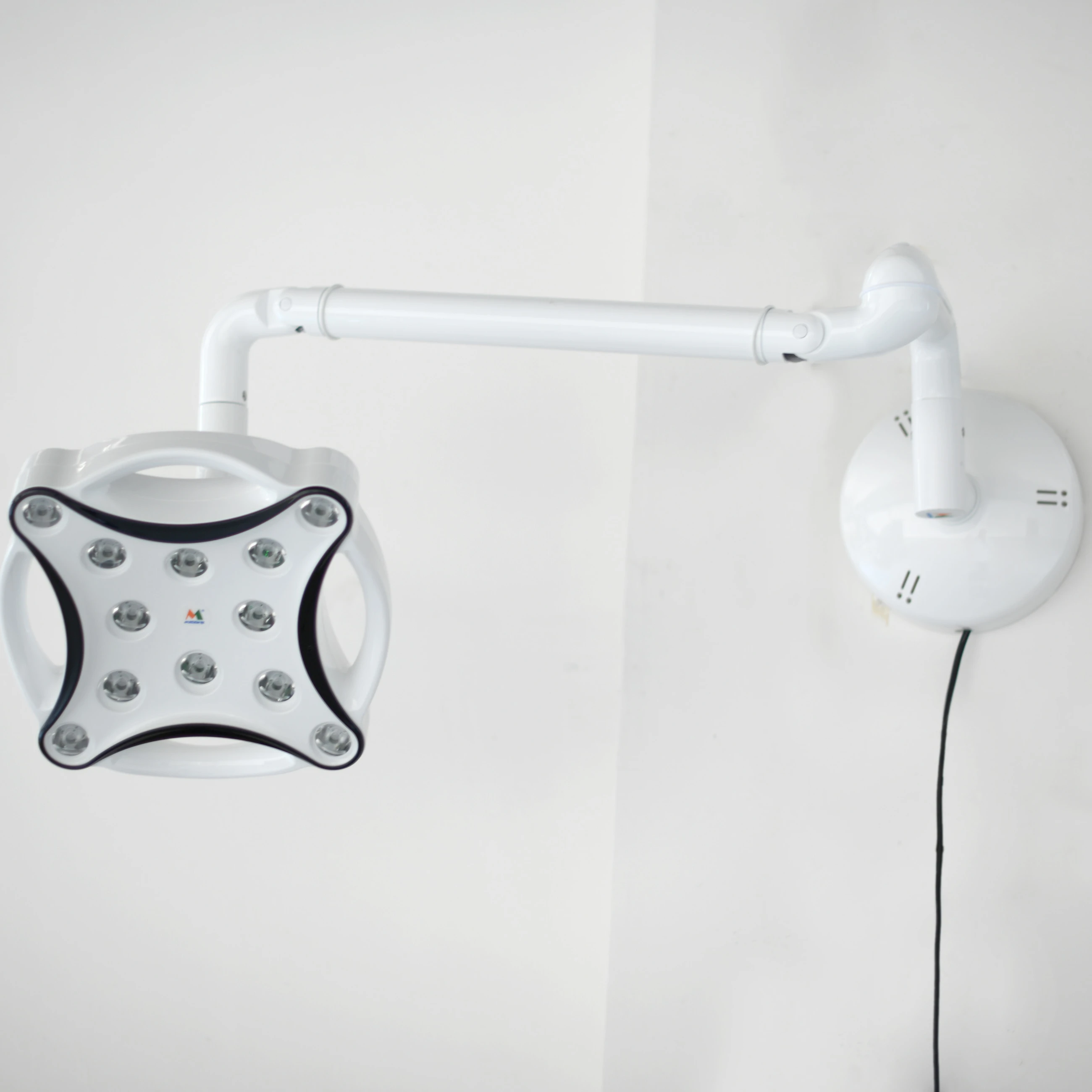 Micare JD1700 VET Wall Mounted Surgical Lamp Veterinary Surgery Light Pet LED Operating Lamp supplier