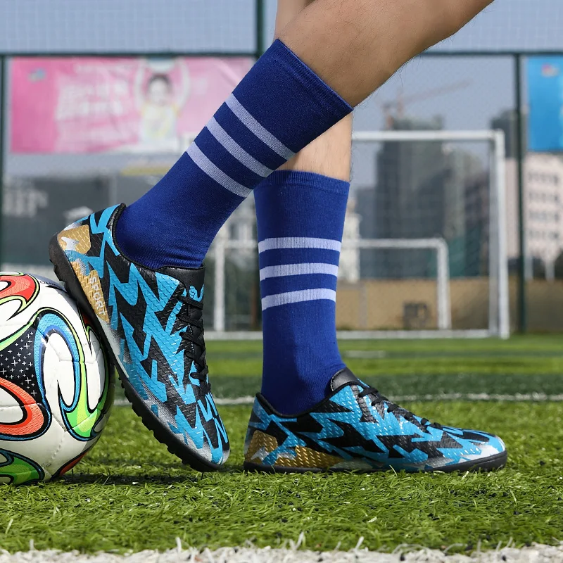 Amazon.com: HaloTeam Zapatos de fútbol para hombre, zapatos de fútbol de  tierra firme, zapatos deportivos para adultos para exteriores e interiores,  tenis de fútbol sala : Ropa, Zapatos y Joyería
