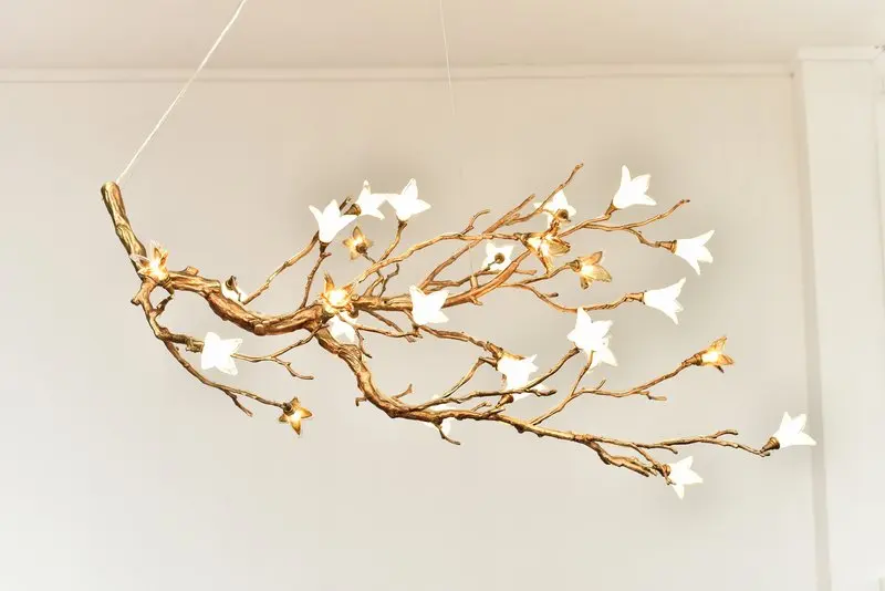 MEEROSEE 2020 New Brass Copper Tree Branch Chandelier Lighting Decorative Bloom Design Hanging Pendant Light Fixture MD86927