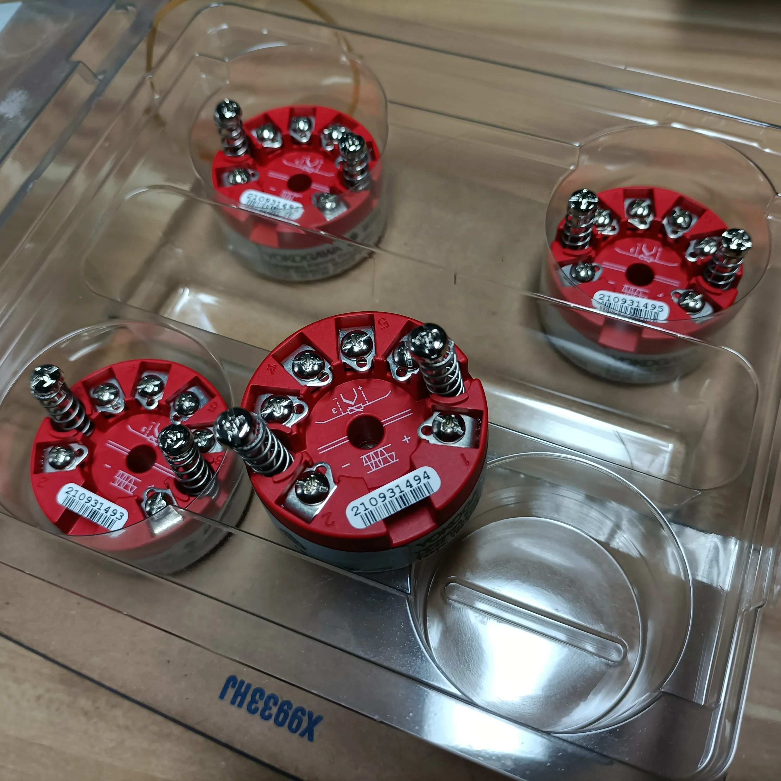 Original Japan Yokogawa Pt100 Temperature Transmitter Yta70 j/ks2