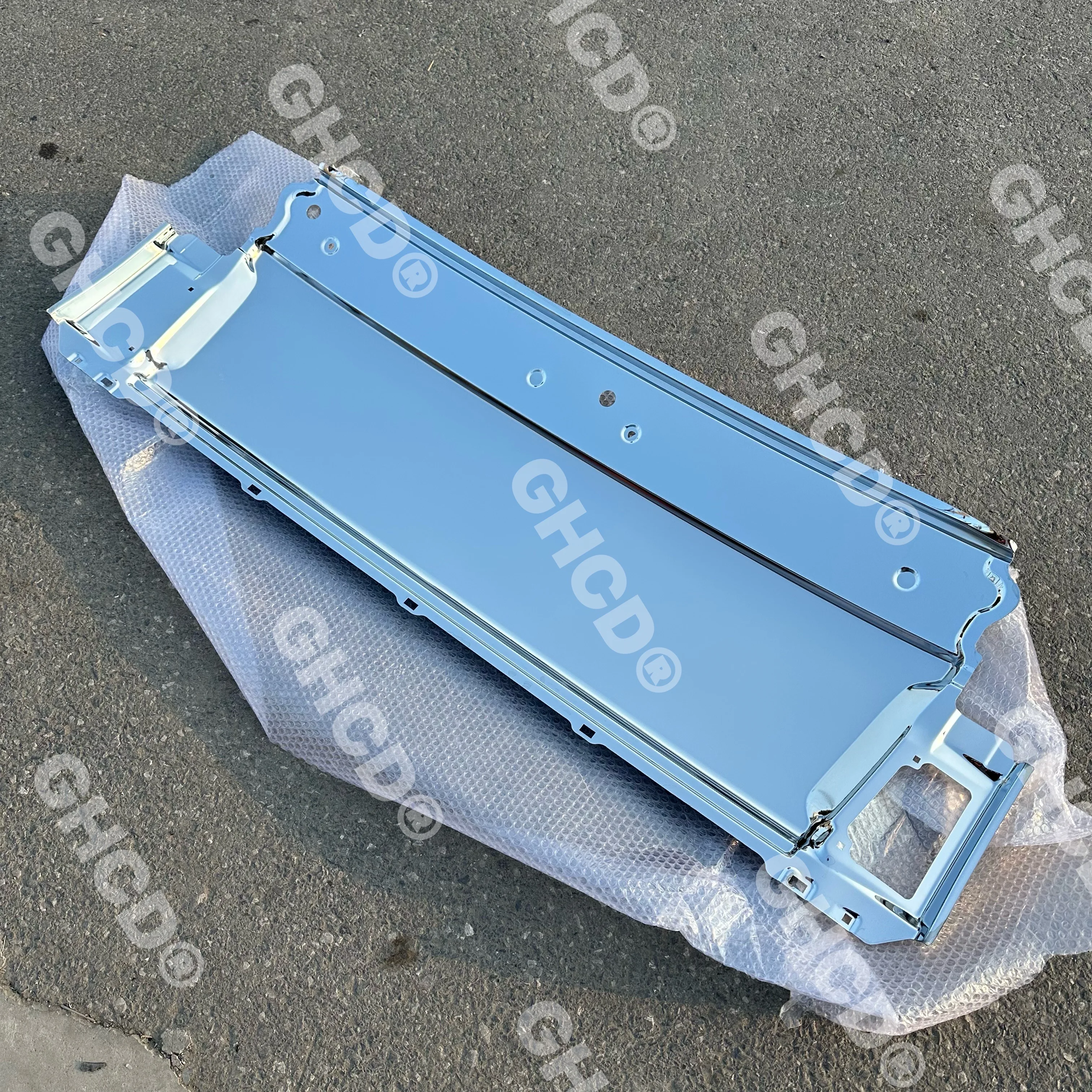 GHCD High Quality/factory Price Narrow/wide Iron Chrome-plated Panel for MITSUBISHI FE96/FB911 of Japanese Truck (1994-on) details