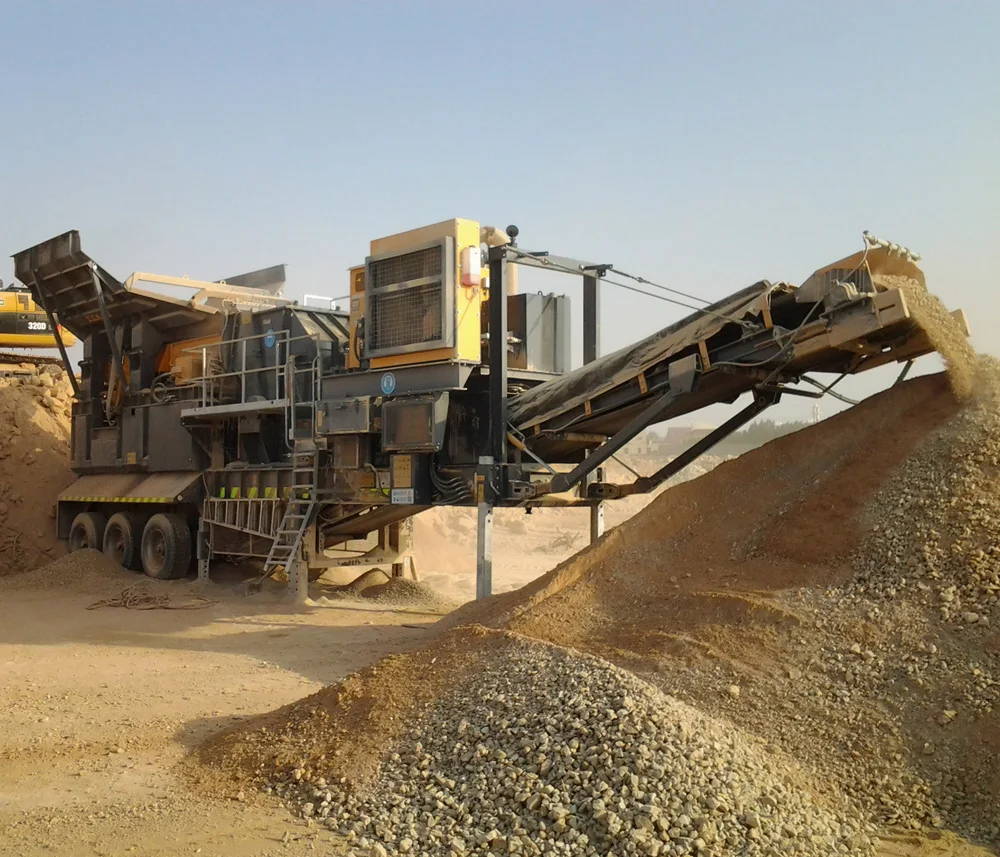 80-100 T/h Mobile Rock Crusher Machine For Sand Gravel Making Plant