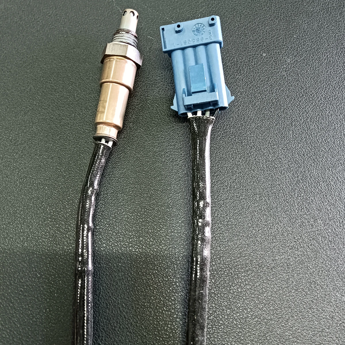 Motorcycle Oxygen Sensor For Lifan Kpm200 O2 Kps200 Kpr200 Kpt200 Lf200