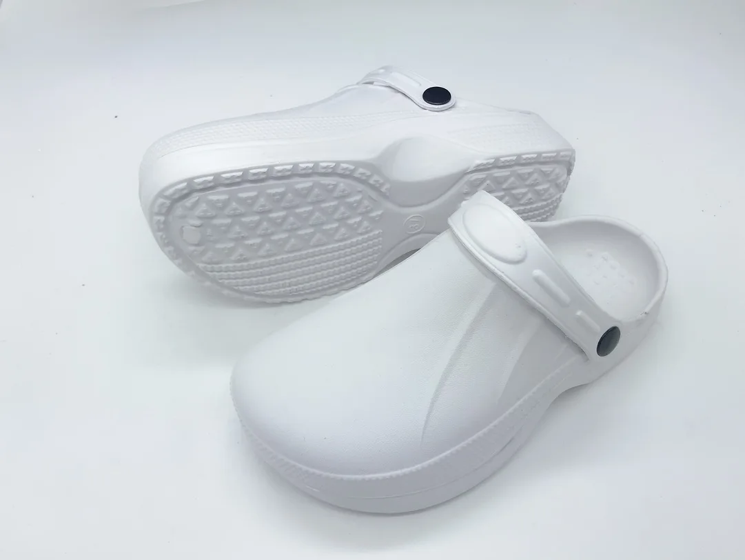 2024 Cheap Wholesale New Style Glogs Eva Fashion Men Women Simple Casual slippers Clog Kitchen Clogs