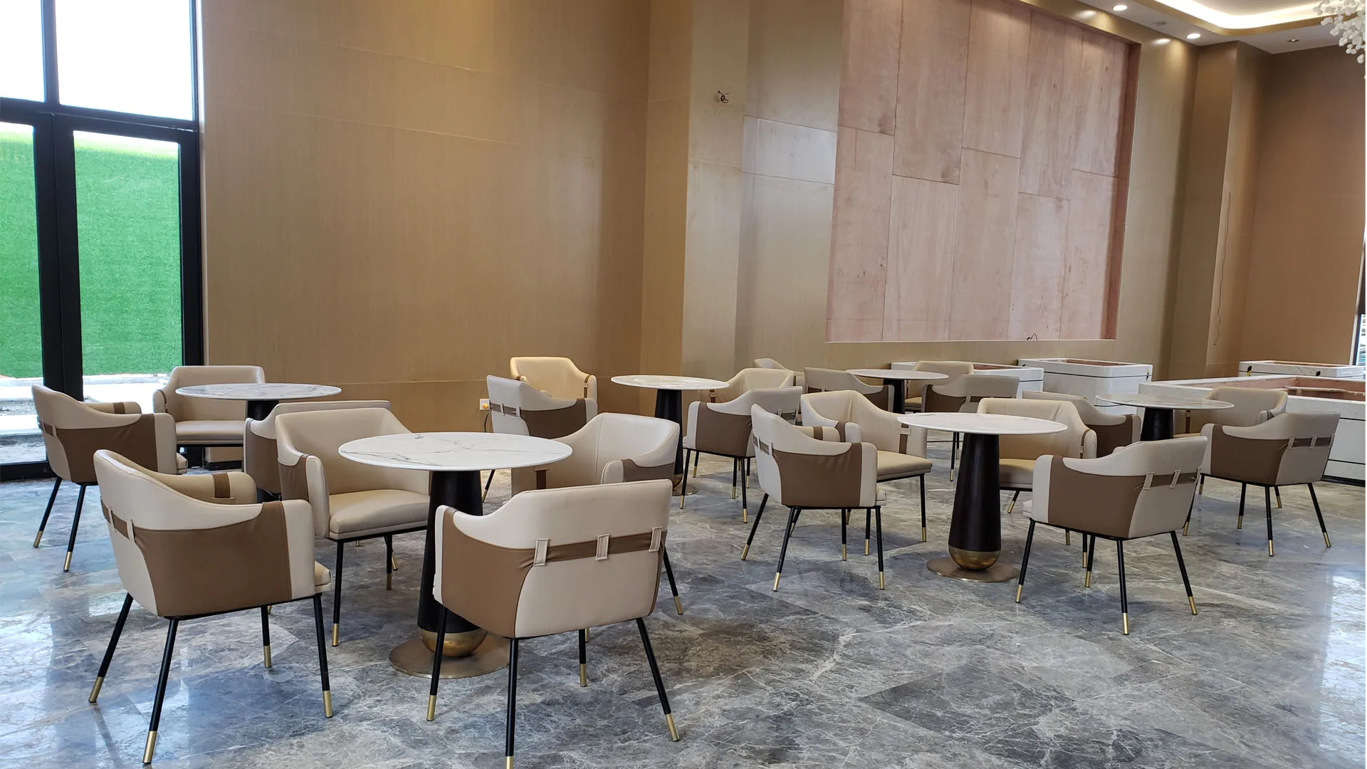 Furnished sample room project