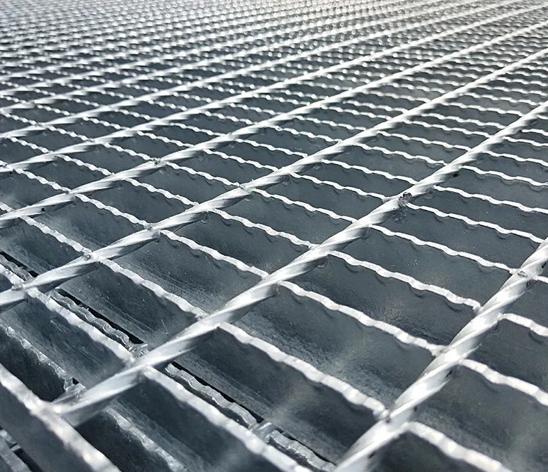 কিচেন গ্যালভানাইজড ফ্লোর গ্রেটিং 3 মিমি 4 মিমি সেরেটেড বার হাই বিয়ারিং 2
