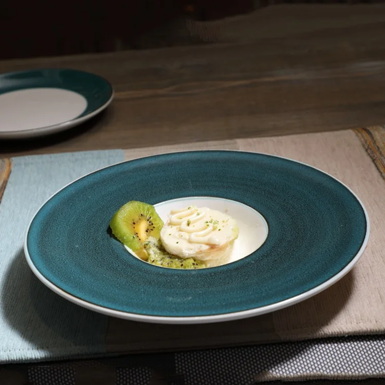 restaurant soup plate
