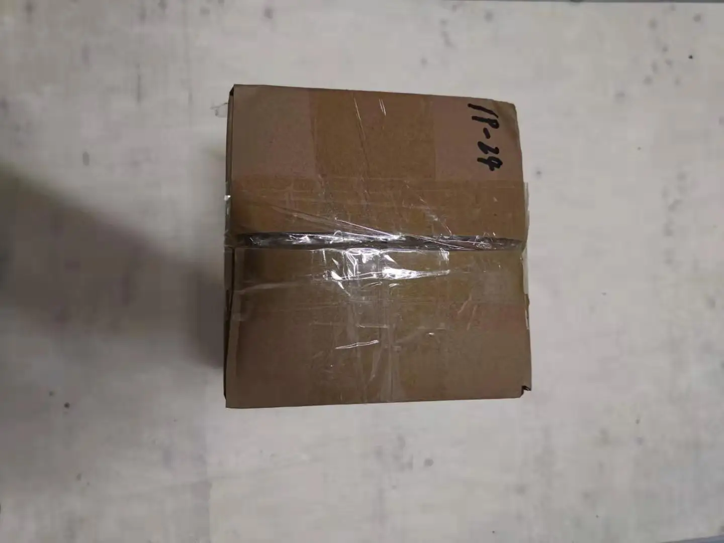 R134a Bldc 12v Rotary Compressor For Mini Refrigerator Qx1912 100w 200w