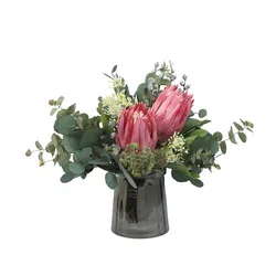 bridal wedding bouquet