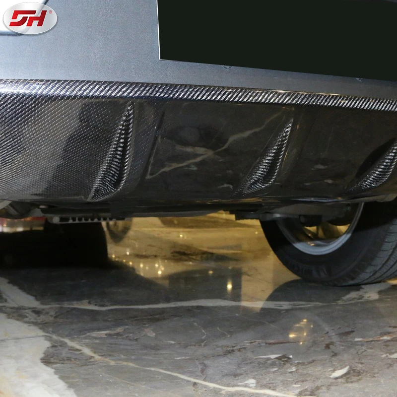 rear diffuser for Porsche Macan 95B.1 2014-2018 years carbon fiber rear diffuser