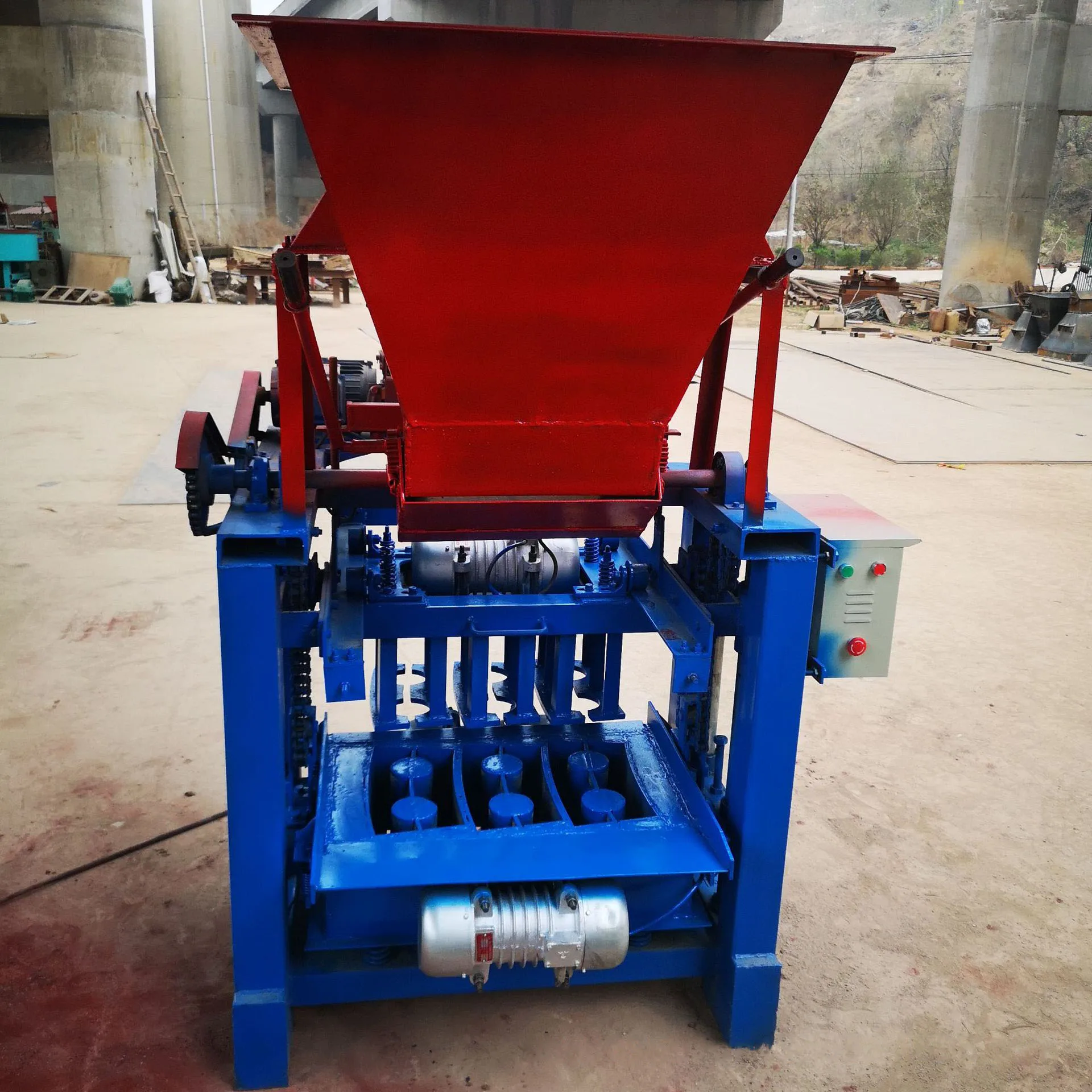 Qt435b Manual Concrete Paving Industrial Brick Making Machine Price