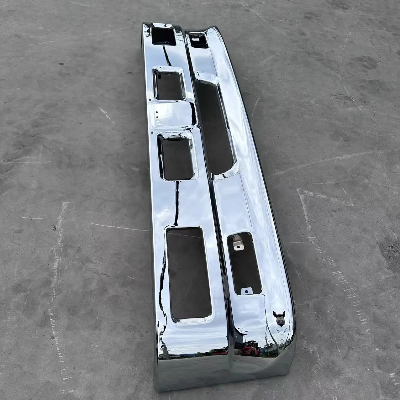 GHCD Hot Product/high Quality/factory Price Japanese Truck 1750/1950MM Universal Chrome-plated Bumper factory
