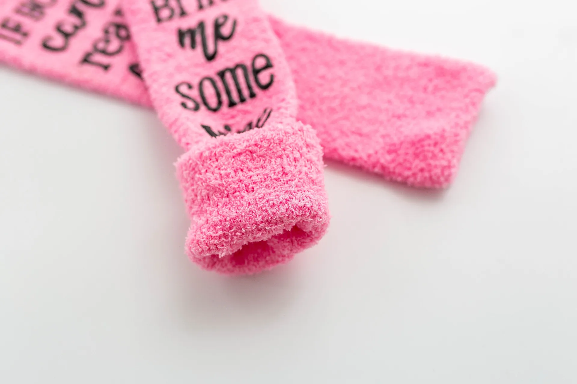 sleeping if you can read this letter print socks pink non-slip