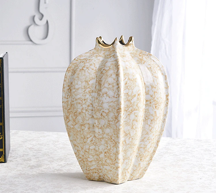 Creative luxury ceramic dried flower vases for hotels