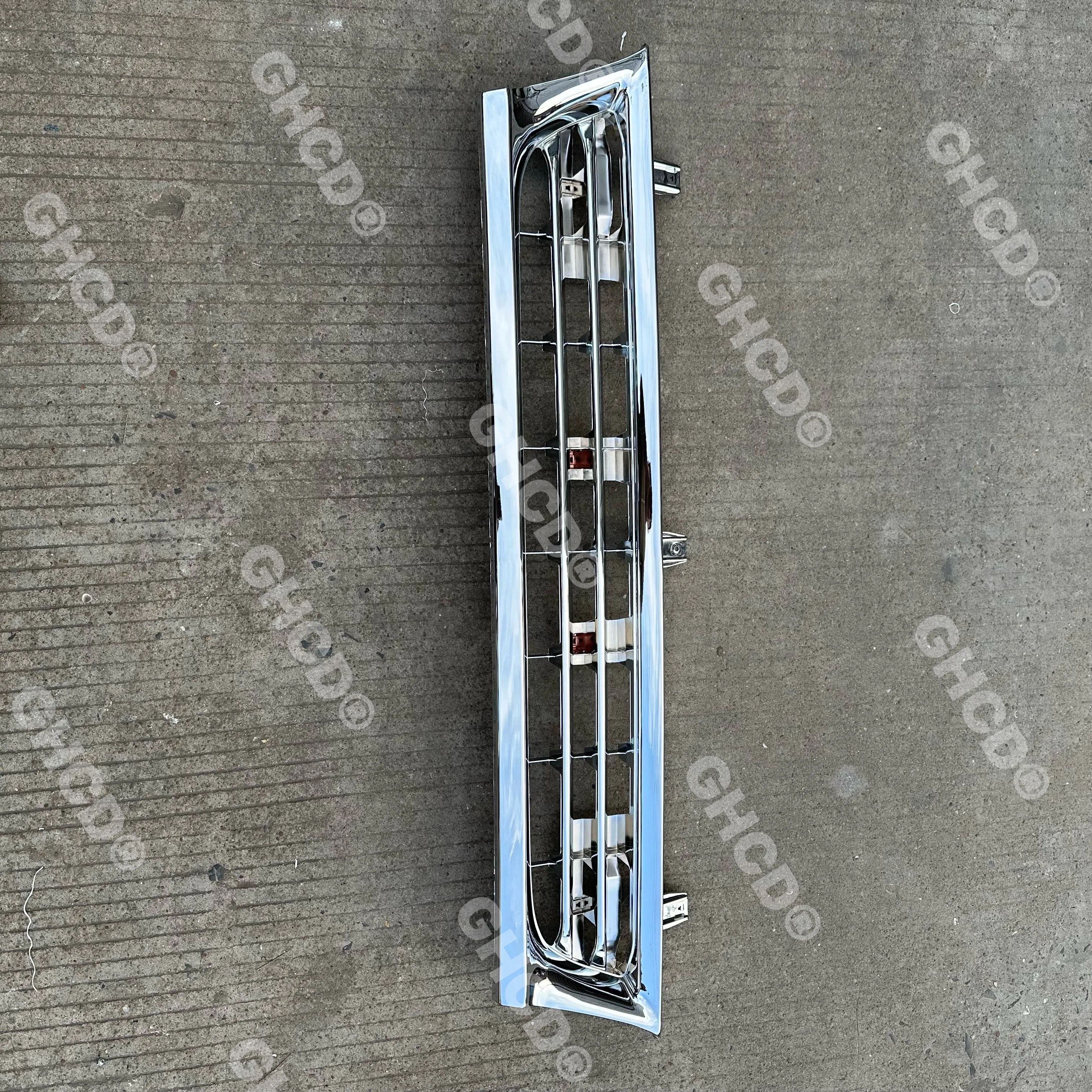 GHCD New Product/high Quality Chrome-plated Grille for Japanese Truck ISUZU DECA270/320 (1996-2004) manufacture