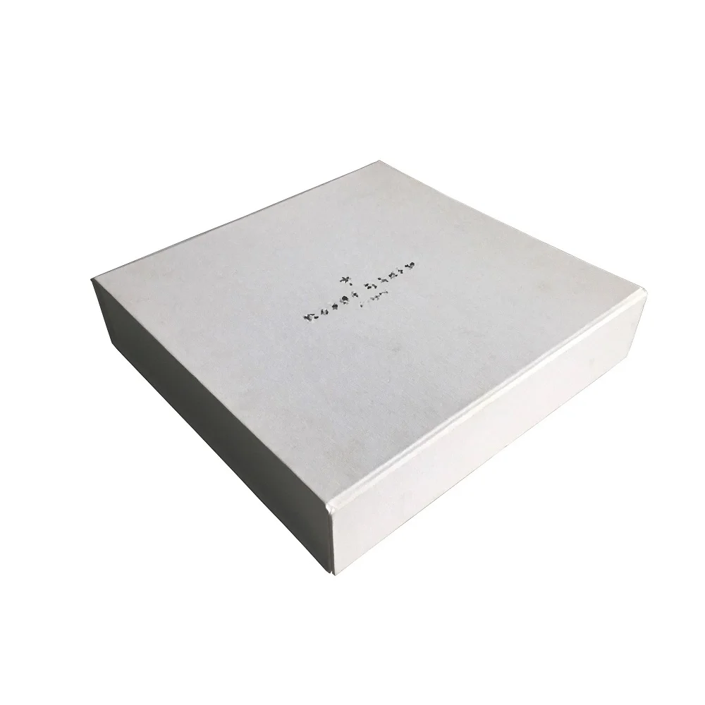 luxury clothes packaging boxes