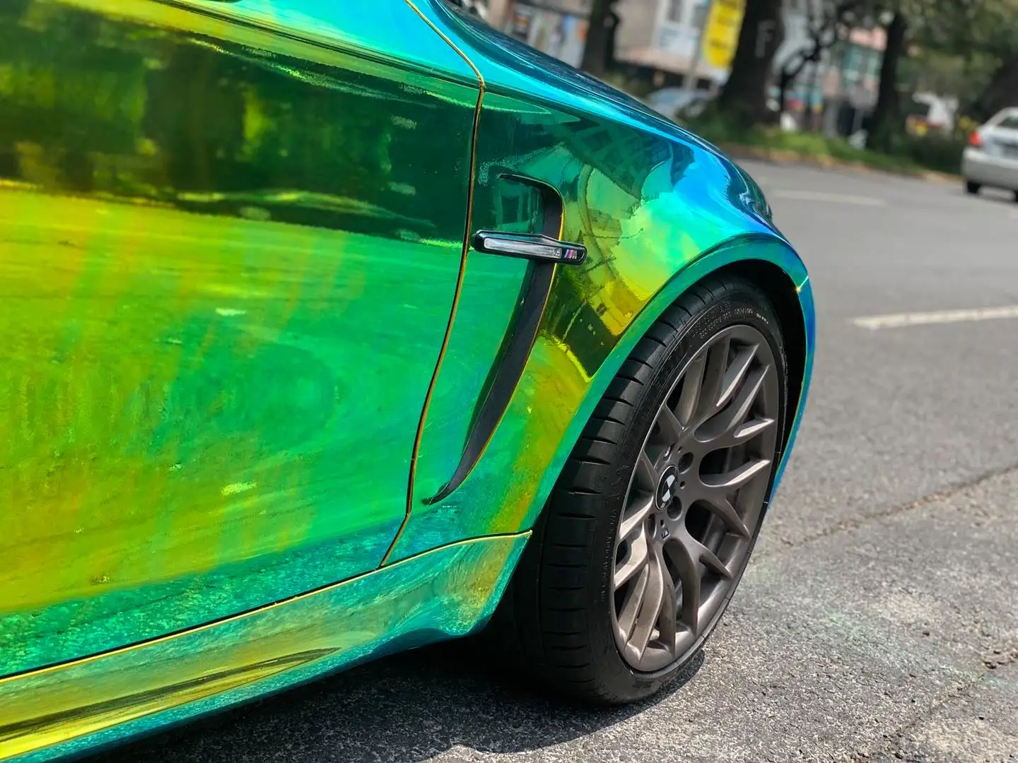 auto dekoration material holo graphische regenbogen chrom vinyl wrap