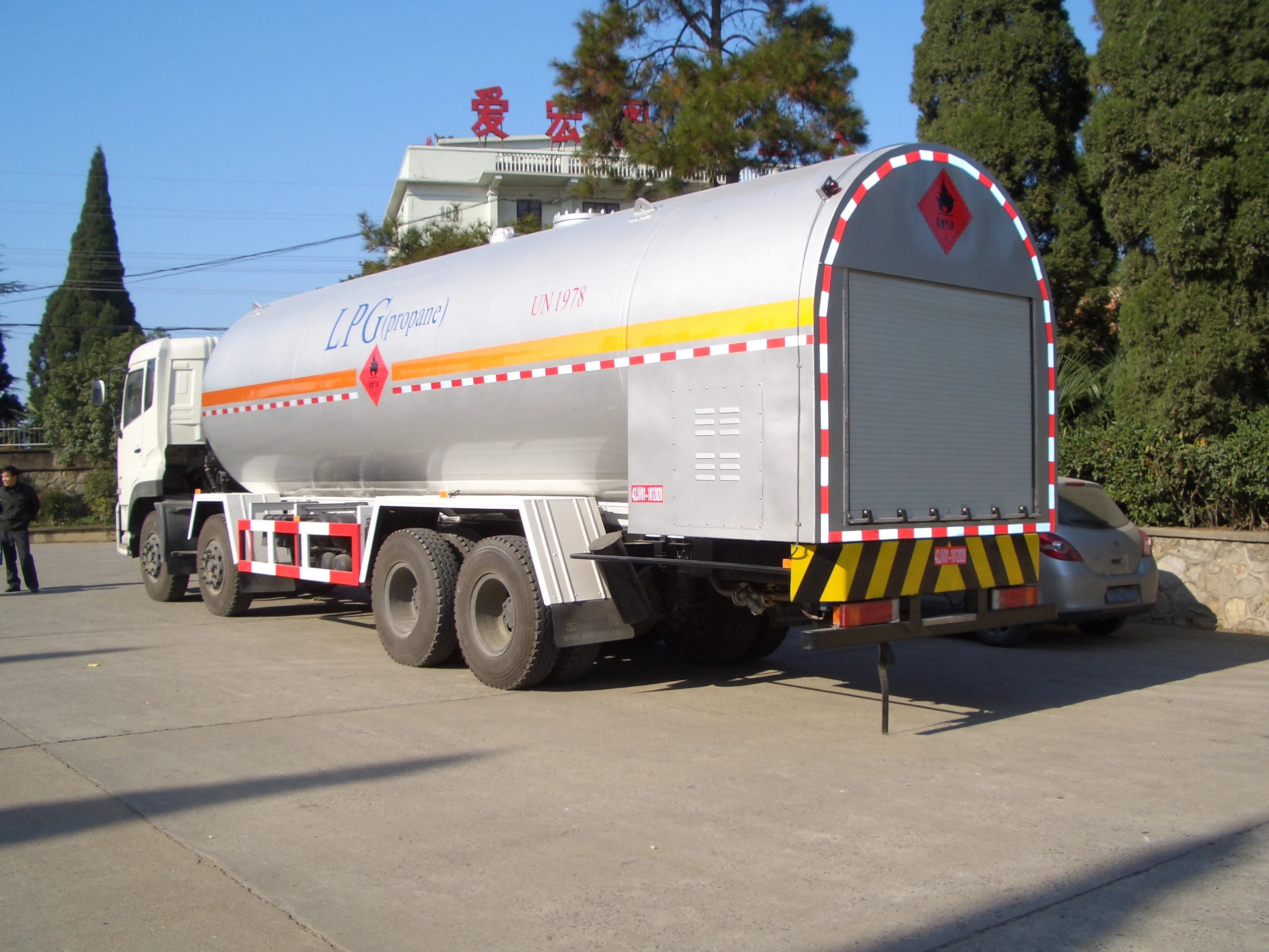 22.5m3 Lpg Bobtail 10mt Lpg Tank Tanker Truck - Buy Bulk Lpg Truck,Lpg ...