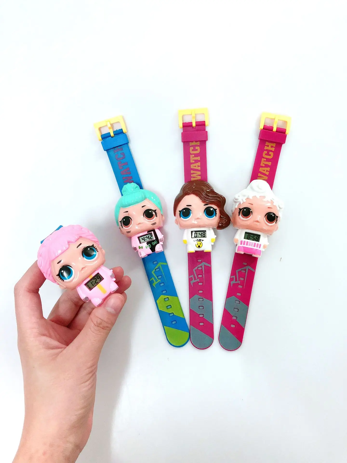 cartoon kids watch (17).jpg