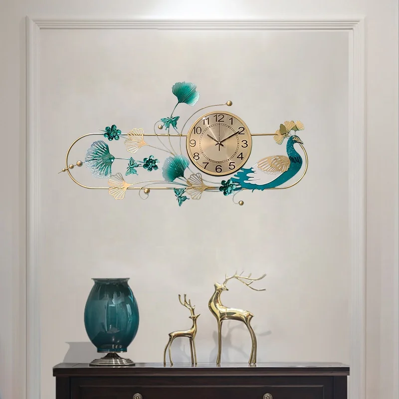 Light Luxury Creative Metal Peacock Design Wall Clock Home Decor For