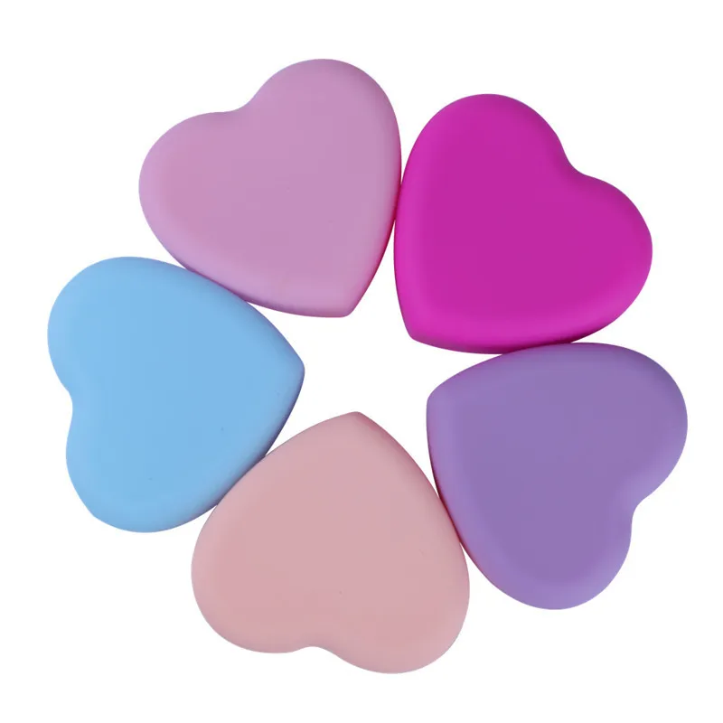 Loving heart shape silicone custom makeup brush cleaner pink blue purple red