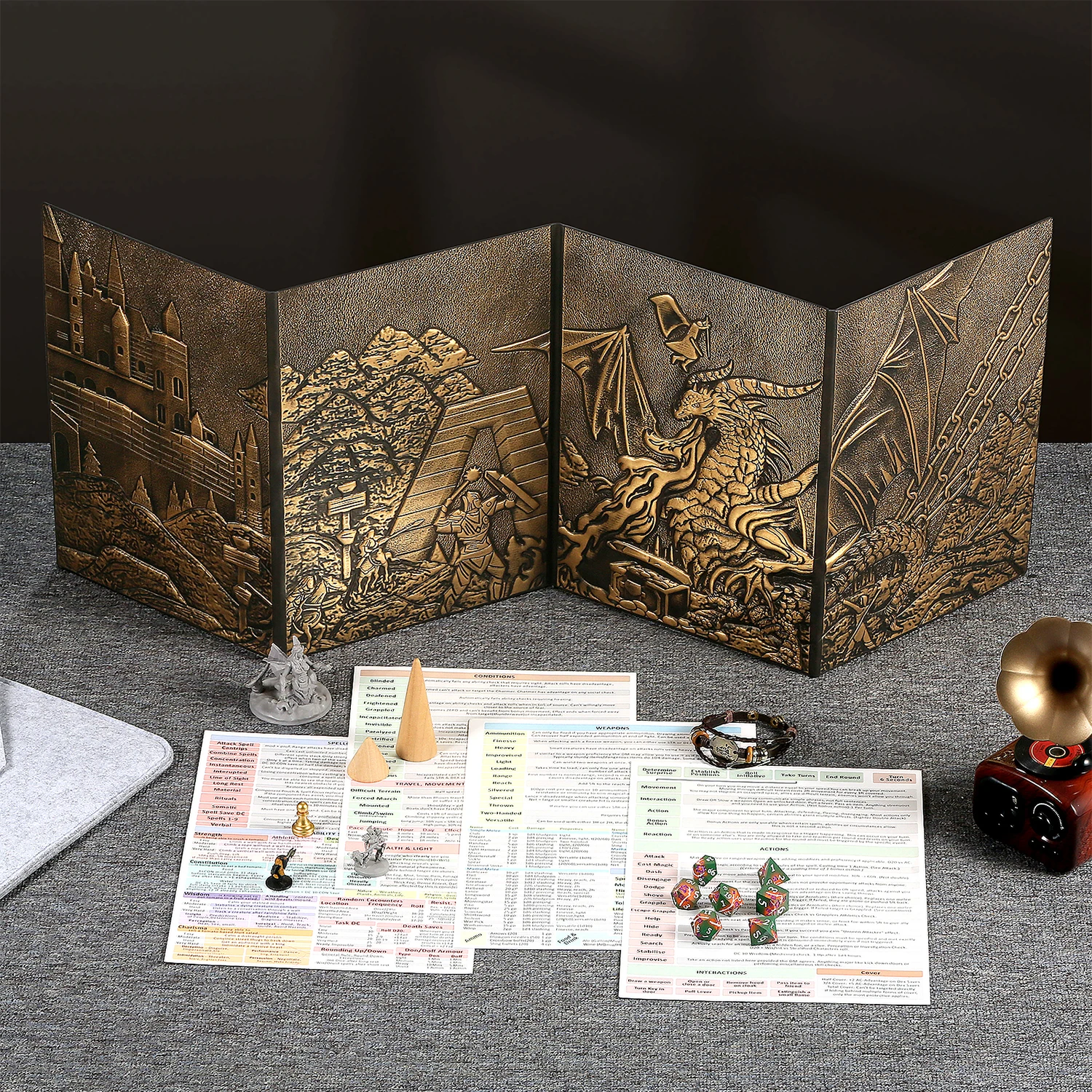 DND Dungeon Master Paravent en similicuir gaufré Dragon & Mimic, quatre panneaux avec poches, écran DM pour Donjons et Dragon, Pathfinder, D&D DND Dungeon Master Paravent en similicuir gaufré Dragon & Mimic, quatre panneaux avec poches, écran DM pour Donjons et Dragon, Pathfinder, D&D