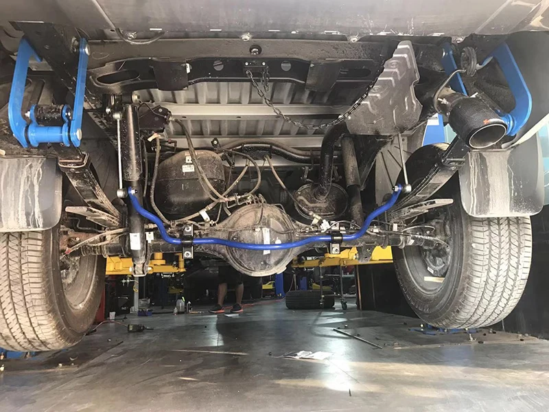 Wholesale Rear Leaf Spring Extended Double Shackles Lift Up Kit Fit For