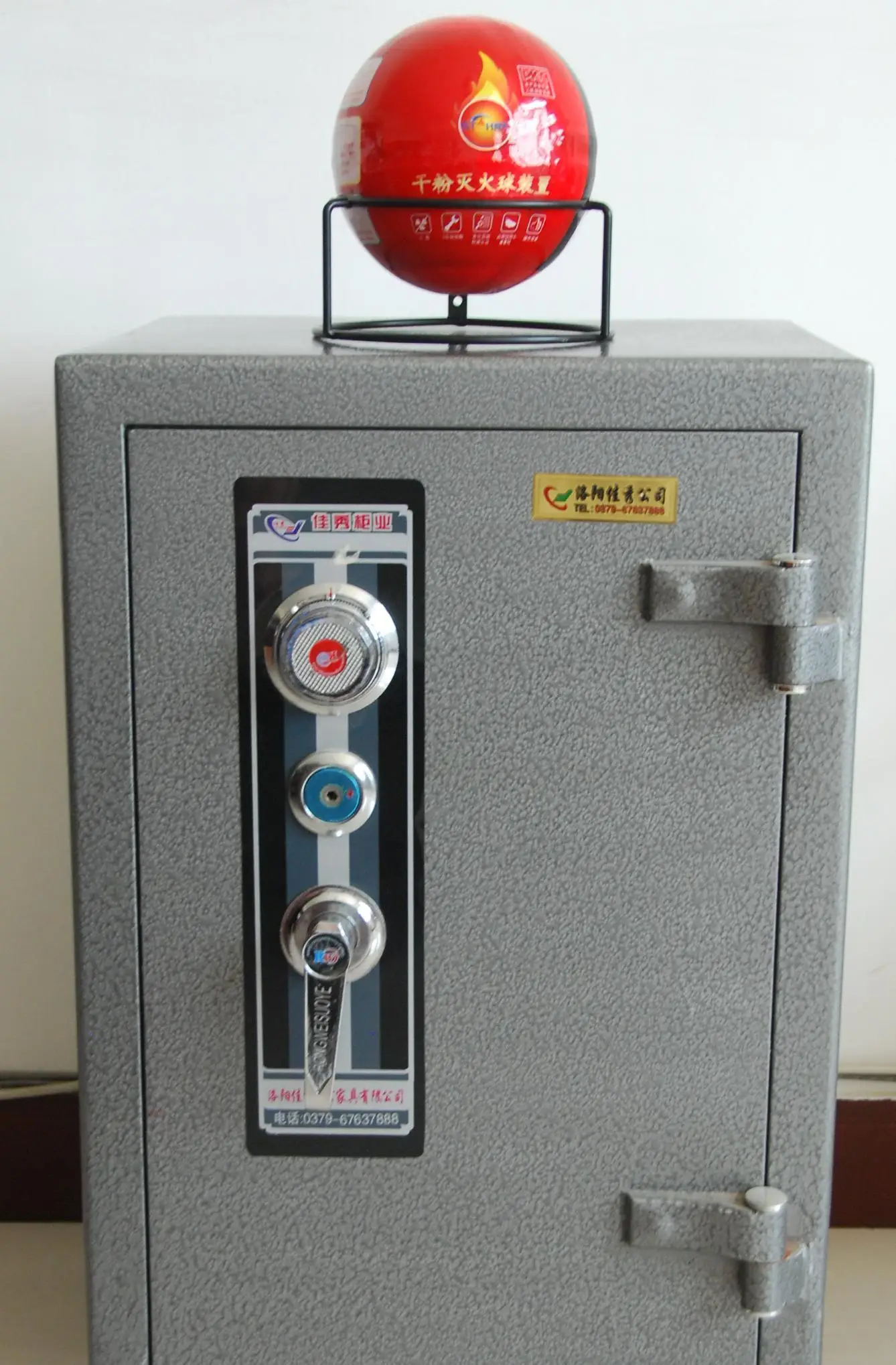 1.3kg Auto Fire Extinguisher Ball Automatic Dry Powder Fireball For