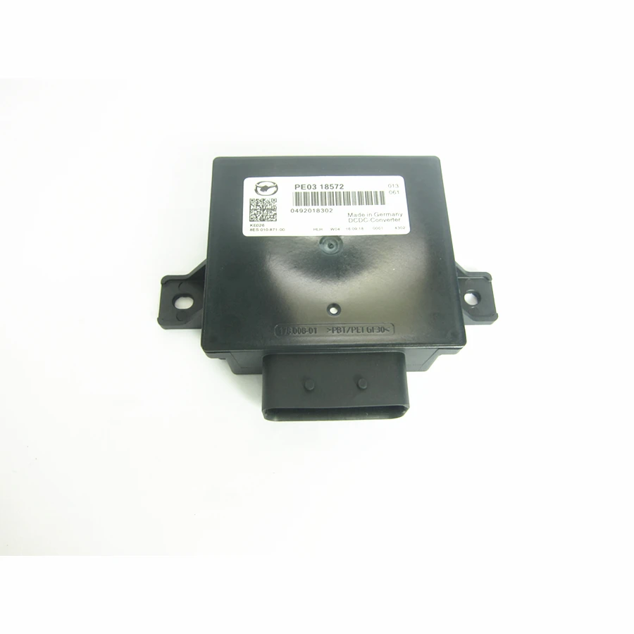 Car Accessories Electric DC/DC Converter PE03-18-572 for Mazda CX