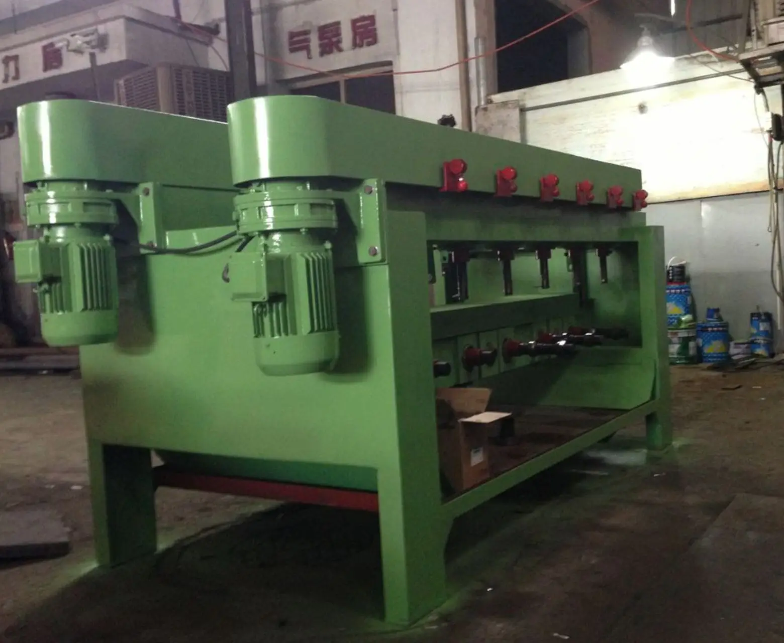 Valve Grinding machine-5.JPG