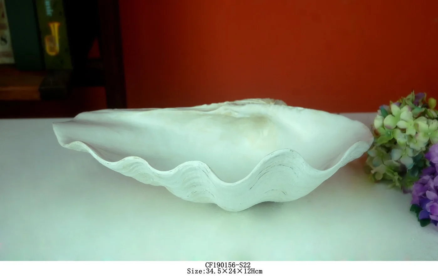 Wholesales Artificial Resin Garden Giant Clam Shells Statue Sea Shell For Garden Decor manufacture