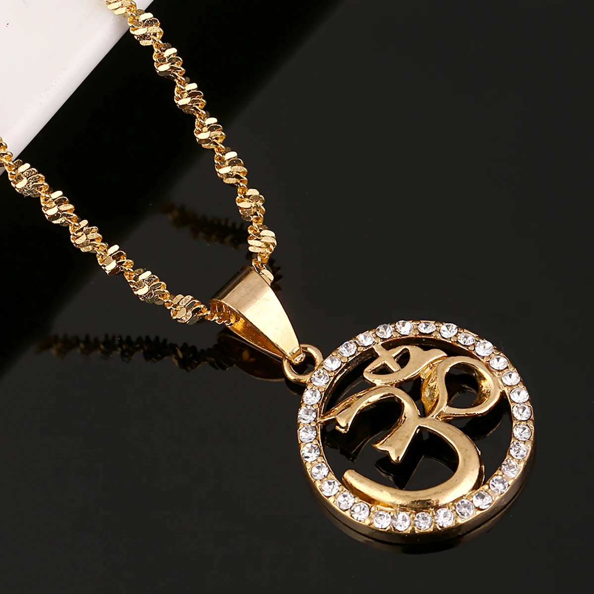 Gold Color Ohm Hindu Buddhist Aum Om 