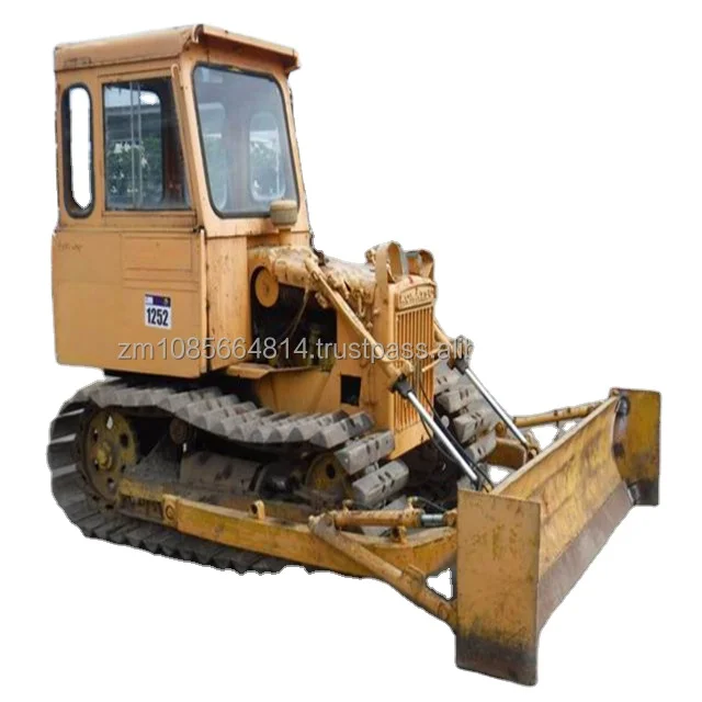 Komatsu D20P-3 Crawler Dozer